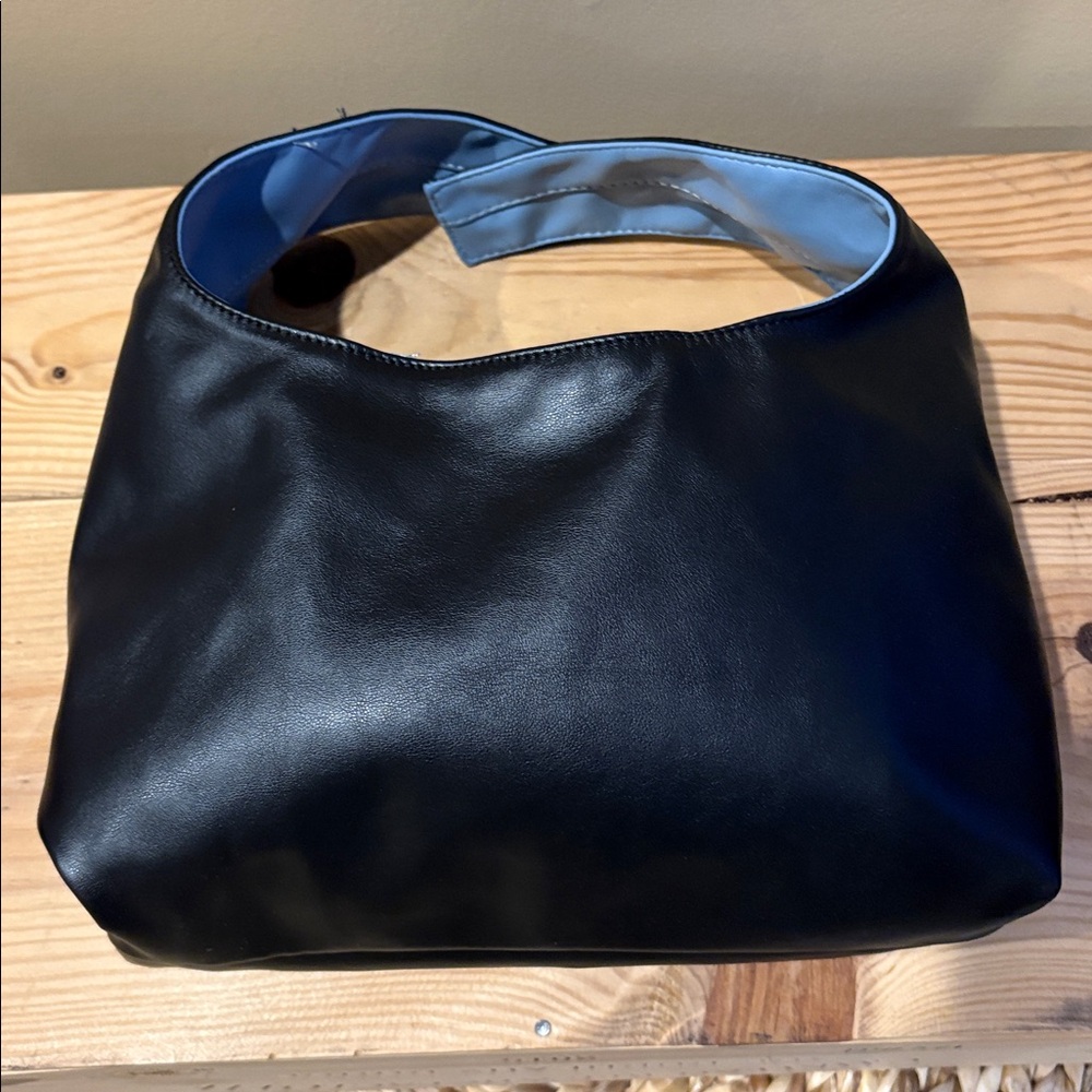 Merit x Proenza Schouler Reversible Vegan Knot Tie Clutch Black Light Blue - Picture 6 of 10